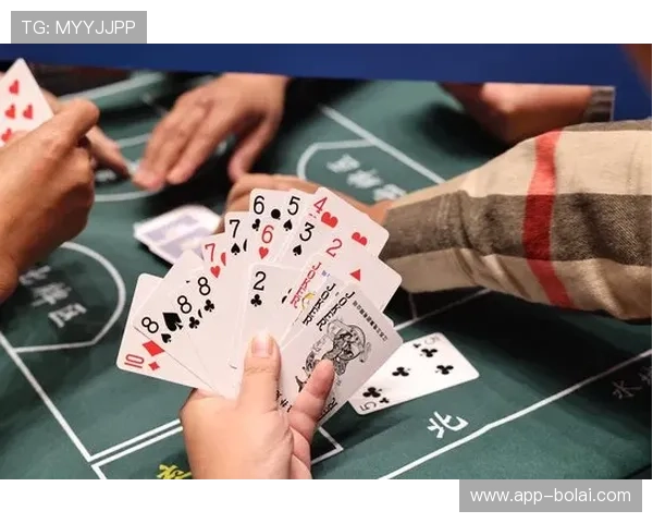 德州扑克集团官网：全面介绍游戏规则、技巧教学与赛事信息